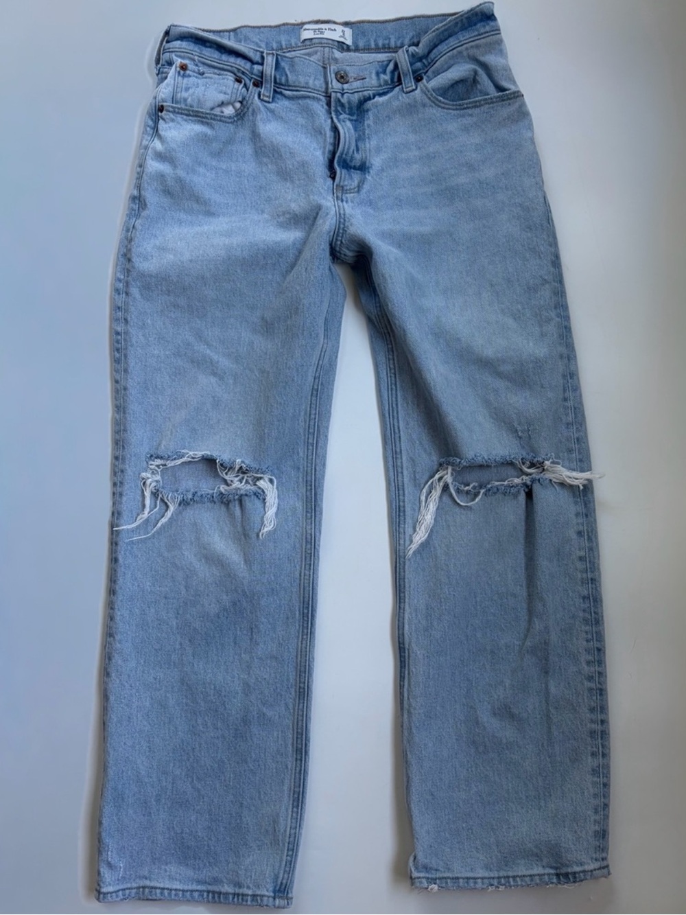 Abercrombie & Fitch Distressed Low Rise Baggy Jeans 27